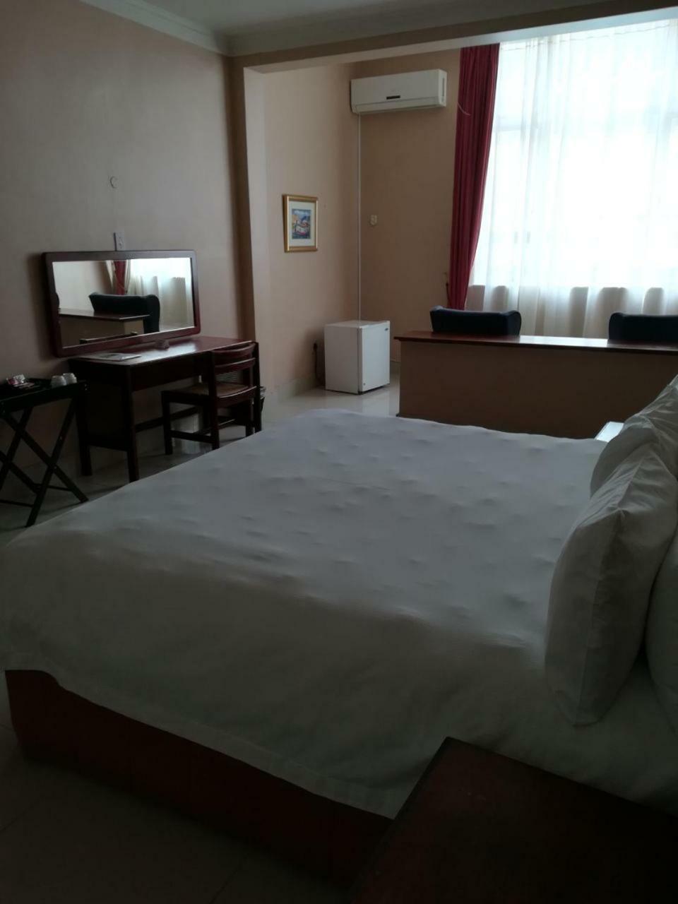 Durban Manor Hotel And Conference Centre מראה חיצוני תמונה